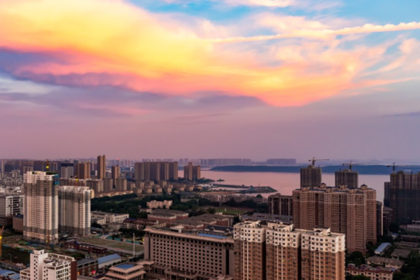 政策背景下的智能建筑低碳減排發(fā)展！